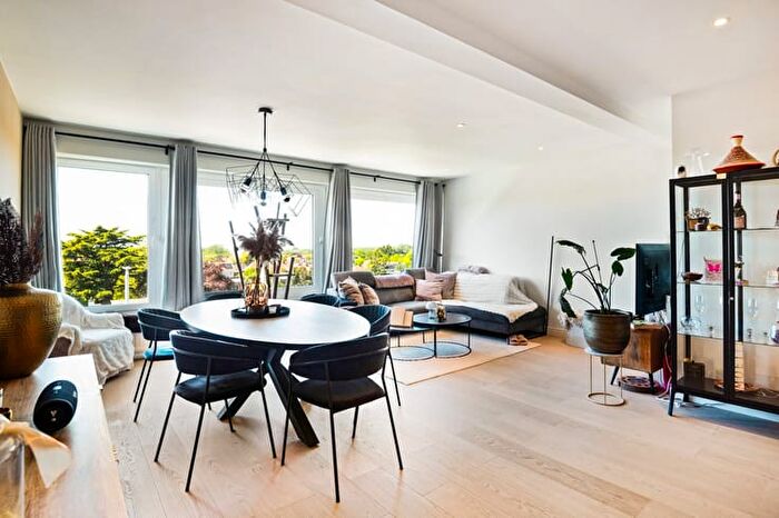 9-kamerappartement te koop in Mortsel