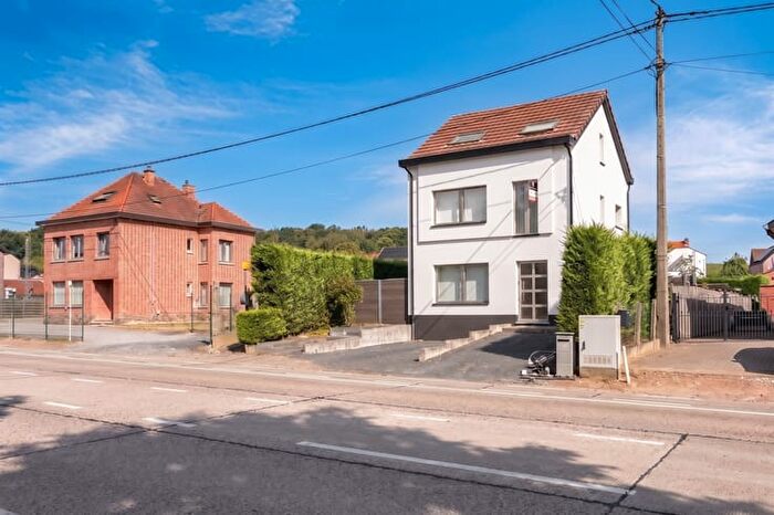 4-kamerhuis te koop in LUBBEEK