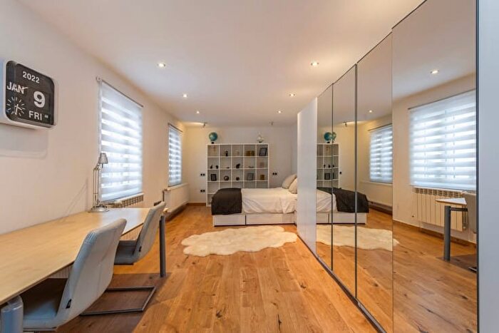 Huizen Koop Huur - 2