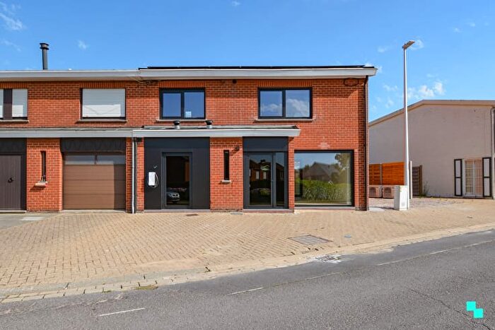 15-kamerhuis te koop in Hooglede