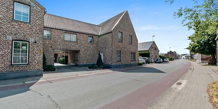4-kamerappartement te koop in Opgrimbie