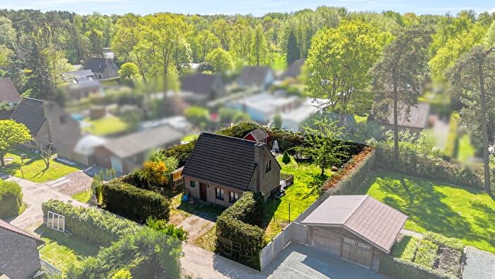 2-kamerhuis te koop in STEKENE