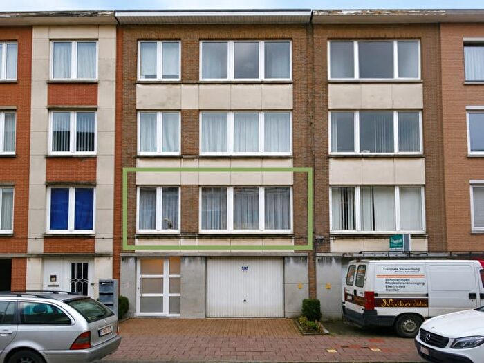 8-kamerappartement te koop in Deurne (2100)