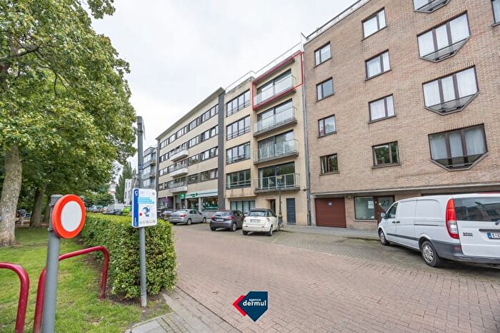 11-kamerappartement te koop in Oostende
