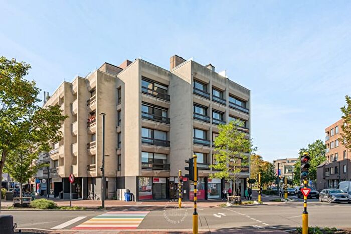 6-kamerappartement te koop in Sint-Niklaas