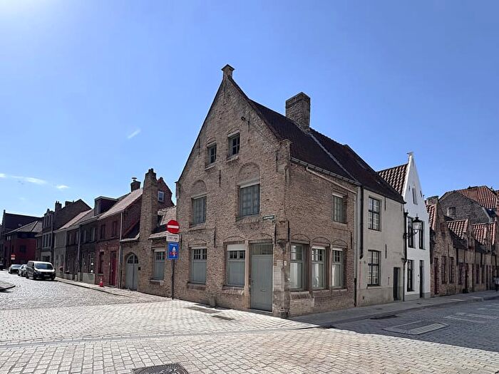 3-kamerhuis te koop in Brugge