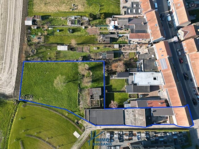 12-kamerhuis te koop in Zandvoorde (8980)