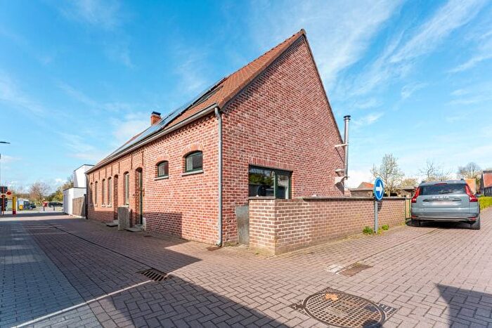 6-kamerhuis te koop in Kluisbergen