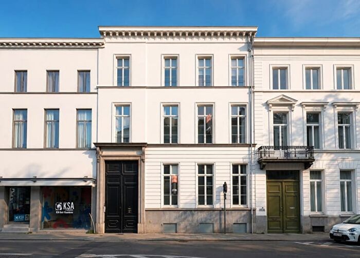 14-kamerappartement te koop in Gent