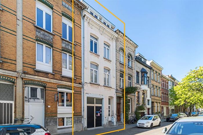 6-kamerhuis te koop in ANTWERPEN