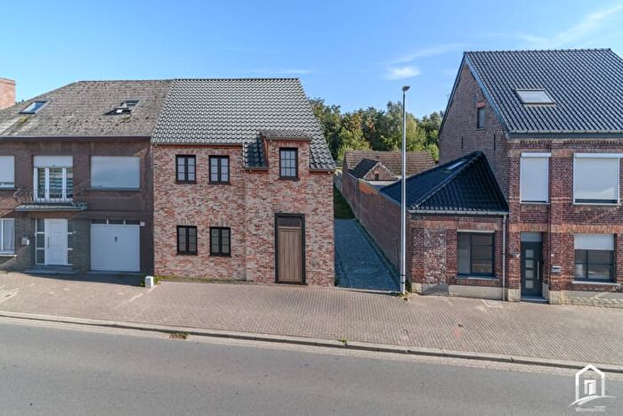 Huis te koop in Mere
