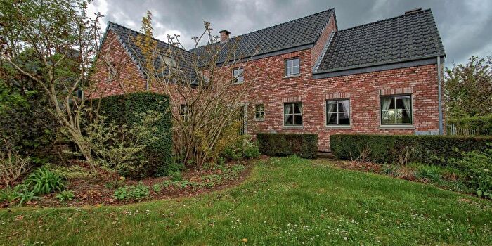 4-kamerhuis te koop in Lustin