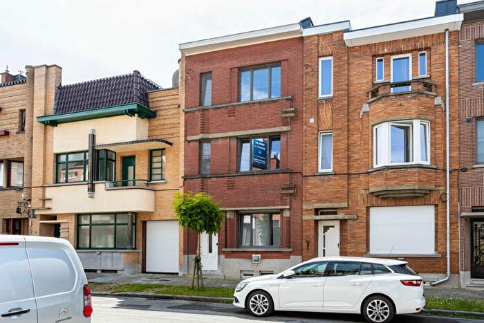 11-kamerhuis te koop in Ronse