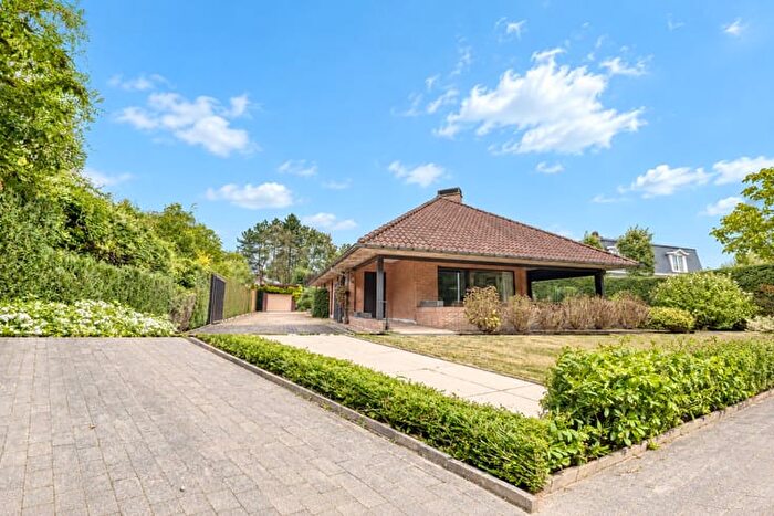 6-kamerhuis te koop in Vinderhoute