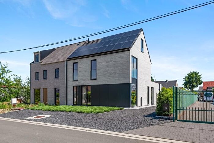 8-kamerhuis te koop in Genk