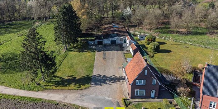 5-kamerhuis te koop in Neeroeteren