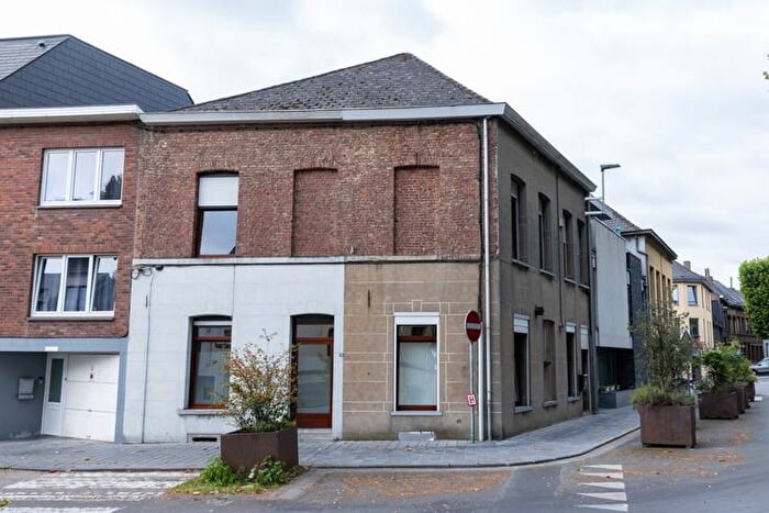 12-kamerhuis te koop in Ath