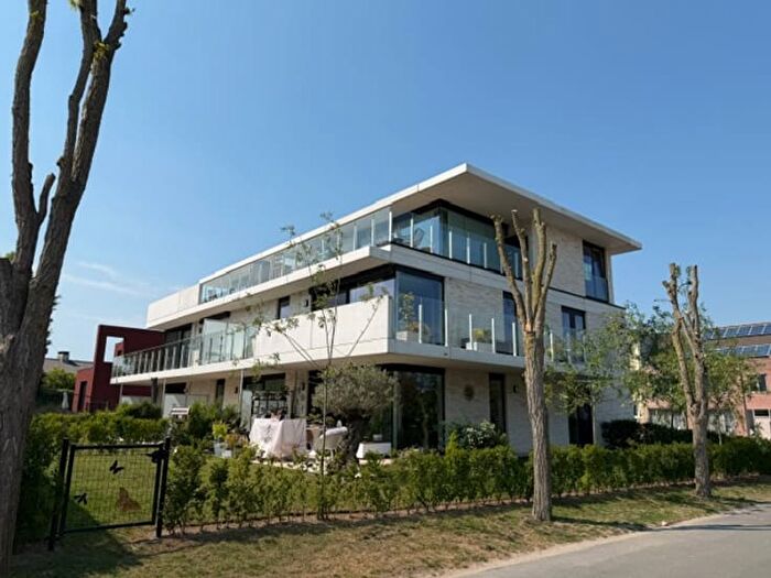 13-kamerappartement te koop in De Panne