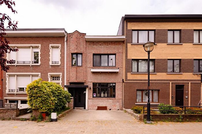2-kamerhuis te koop in DEURNE
