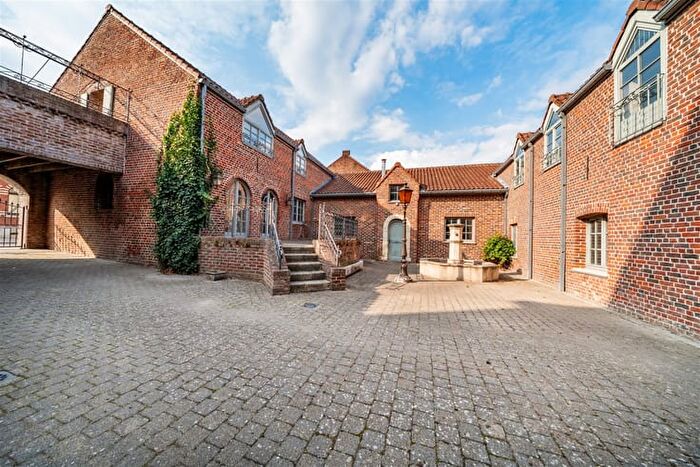 2-kamerhuis te koop in LANDEN