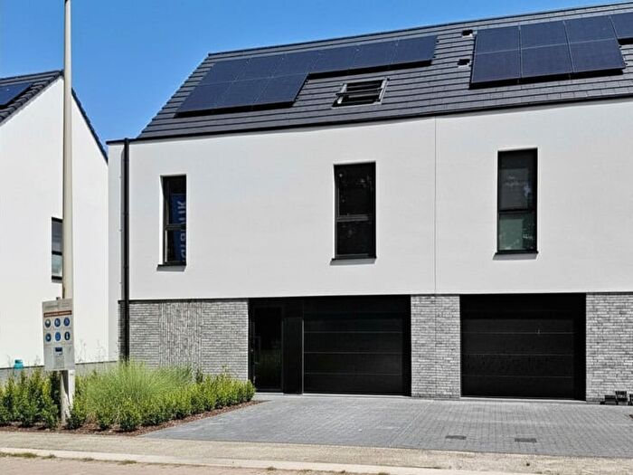Huizen Koop Huur - 2
