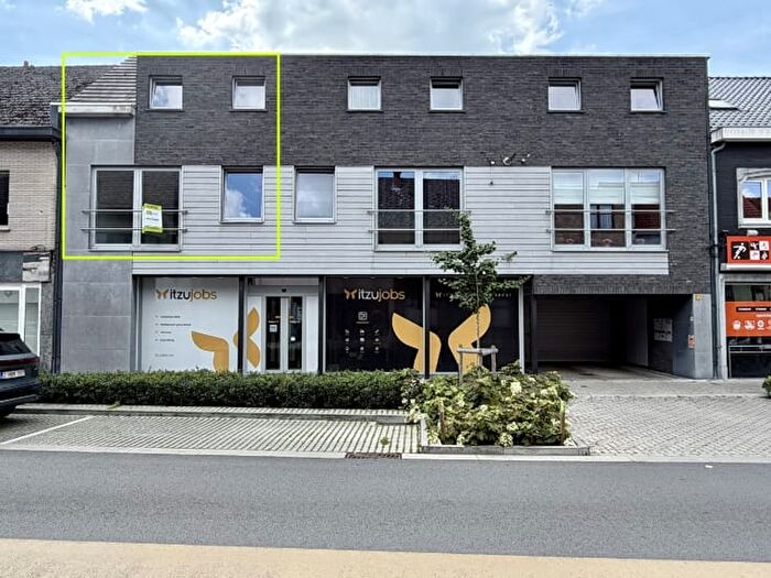 8-kamerappartement te huur in Zele