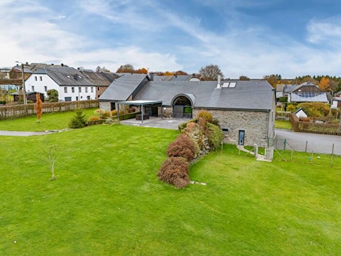 4-kamerhuis te koop in Vaux-sur-Sûre (Nives)
