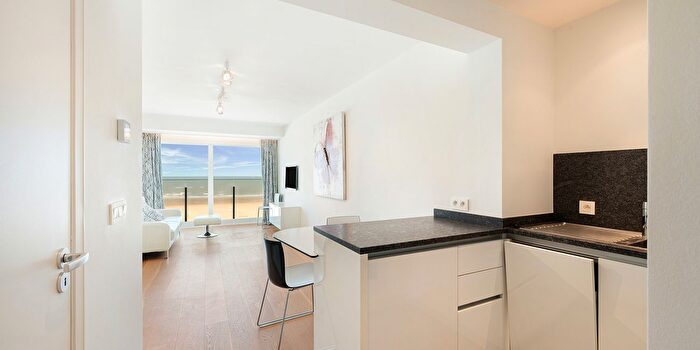 Appartement te koop in Duinbergen