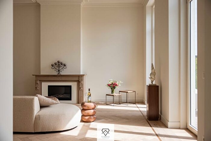 11-kamerappartement te koop in Gent