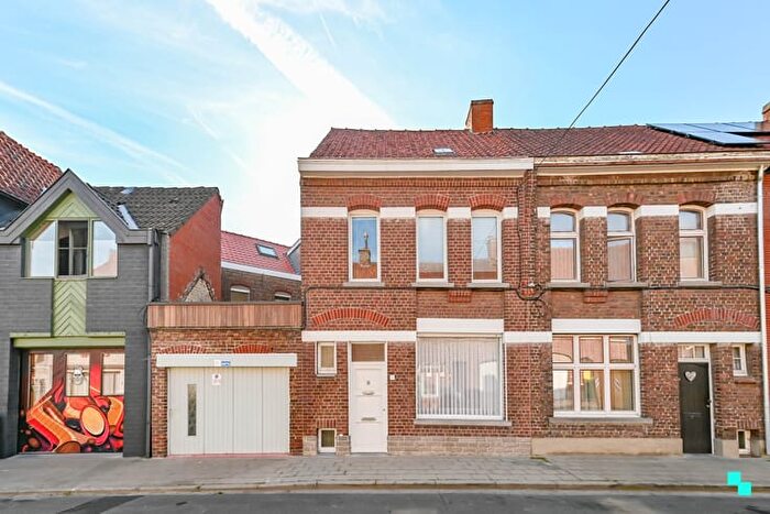 11-kamerhuis te koop in Izegem