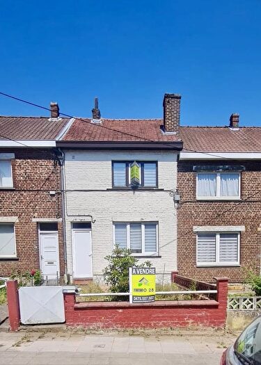 9-kamerhuis te koop in Charleroi