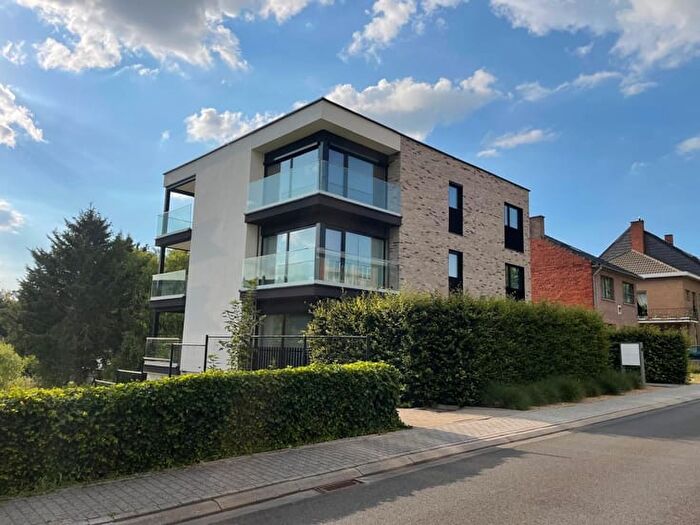 2-kamerappartement te koop in LANDEN