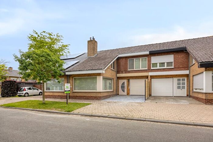13-kamerhuis te koop in Izegem