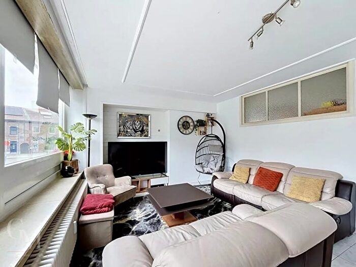 6-kamerappartement te koop in Charleroi