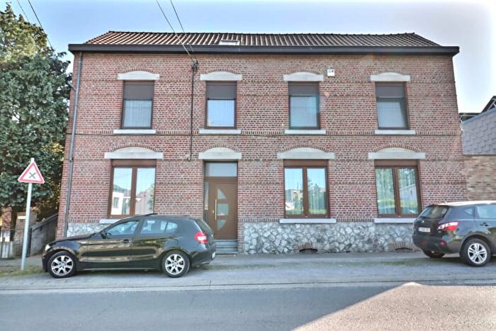 14-kamerhuis te koop in Fontaine-l'Evêque