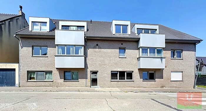 9-kamerappartement te koop in Grotenberge