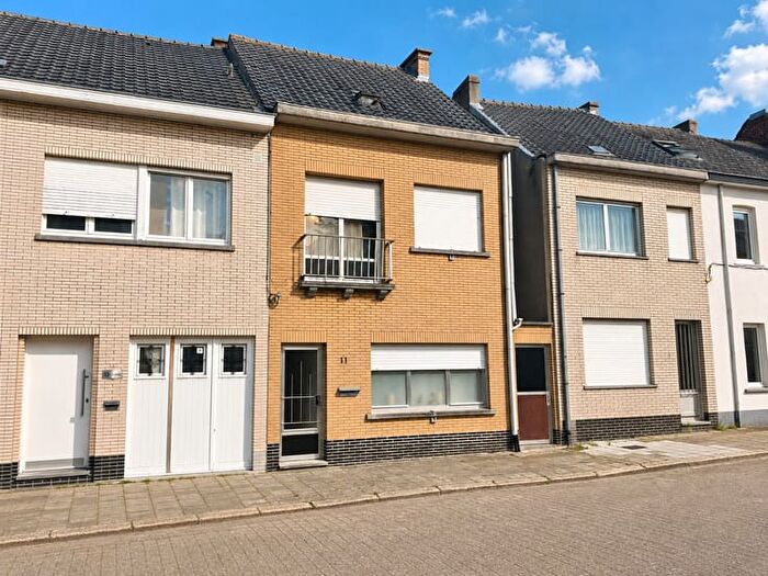 11-kamerhuis te koop in Denderleeuw