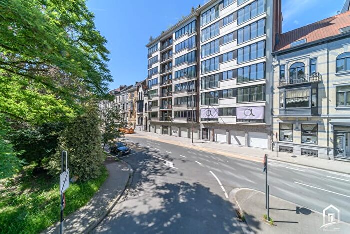 15-kamerappartement te koop in Gent
