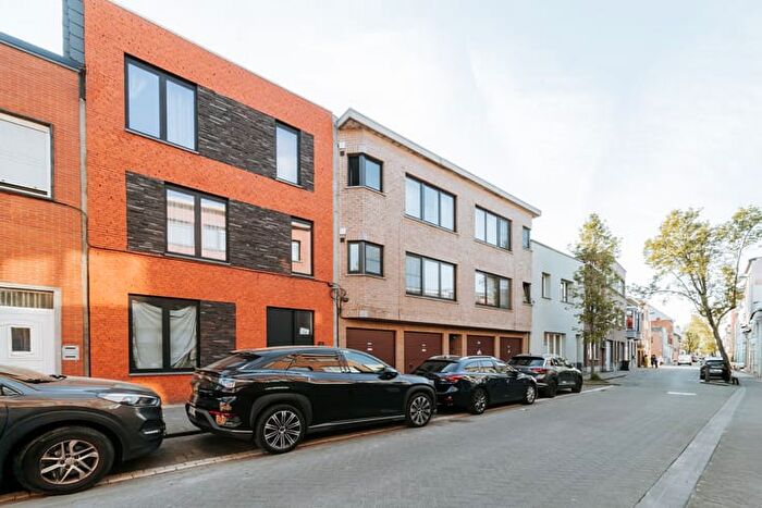 3-kamerappartement te huur in Merksem