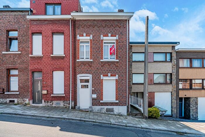 16-kamerhuis te koop in Seraing