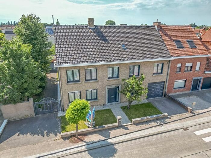 17-kamerhuis te koop in Ledegem