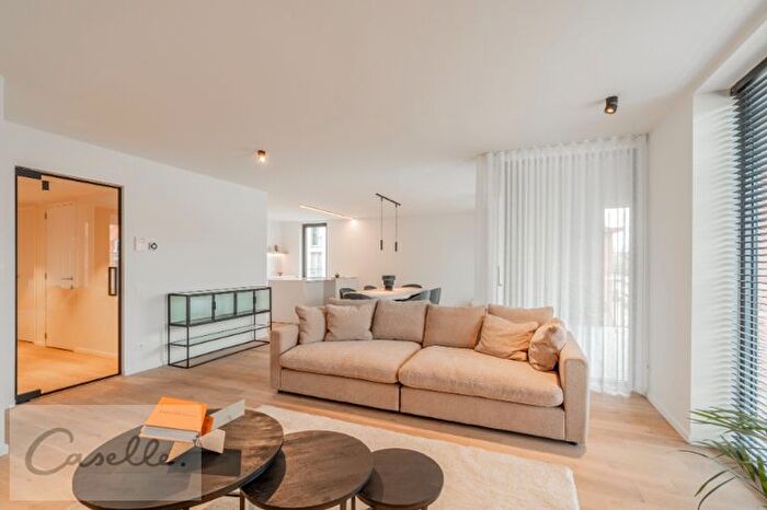 10-kamerappartement te huur in Assebroek