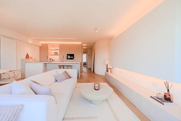 12-kamerappartement te koop in Knokke