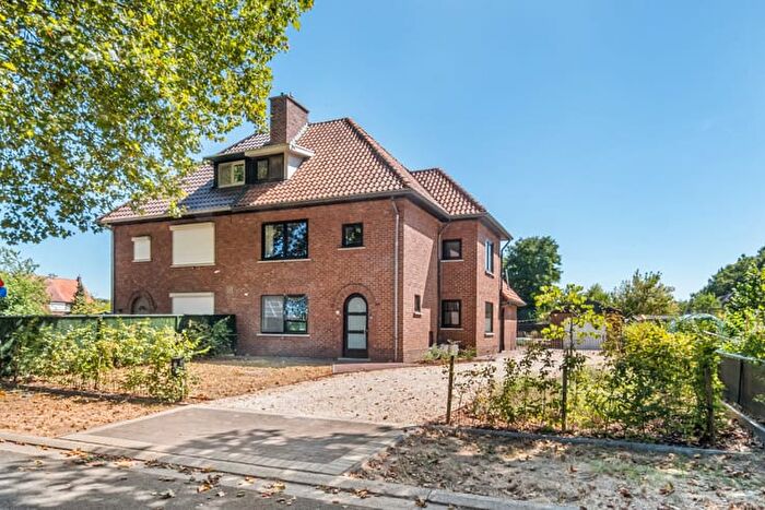 17-kamerhuis te koop in Maasmechelen