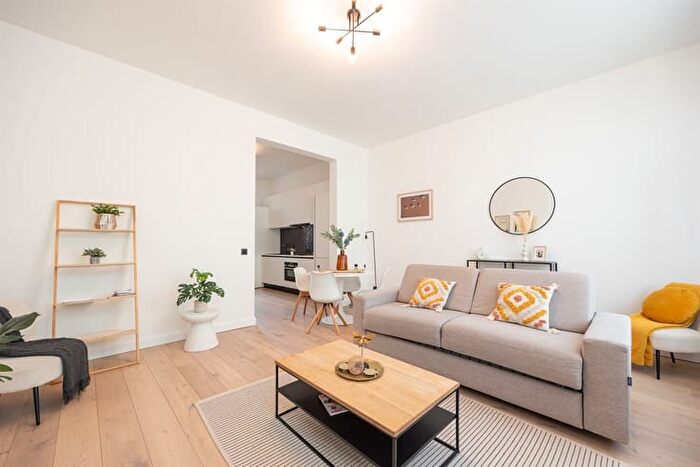 1-kamerappartement te koop in BORGERHOUT