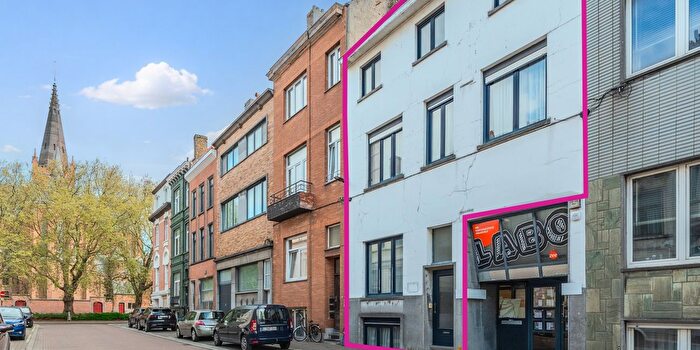 12-kamerhuis te koop in Oostende