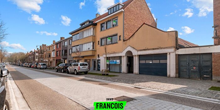 4-kamerhuis te koop in Brugge
