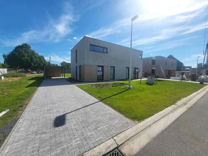 Huis te koop in Peer Wijchmaal