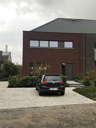 6-kamerhuis te koop in Oosteeklo