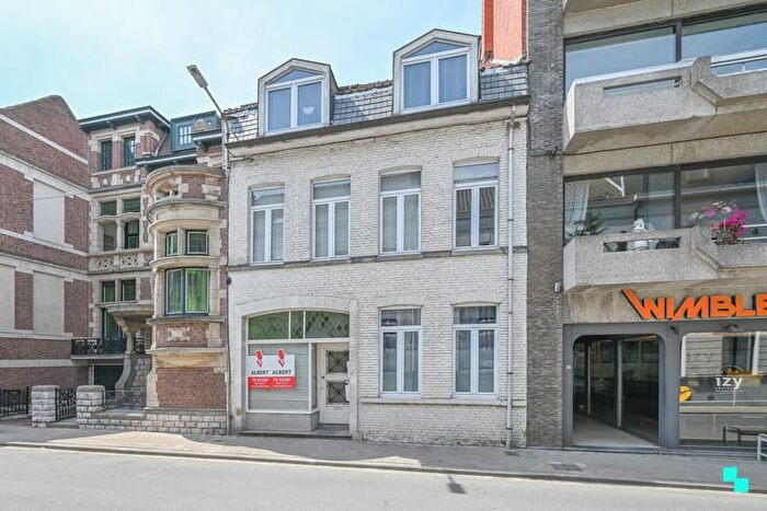 17-kamerhuis te koop in Izegem